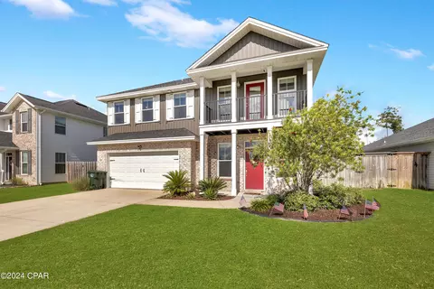2608 Paige Cir, Panama City, FL 32405