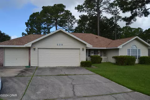 223 Eagle Dr, Panama City Beach, FL 32407