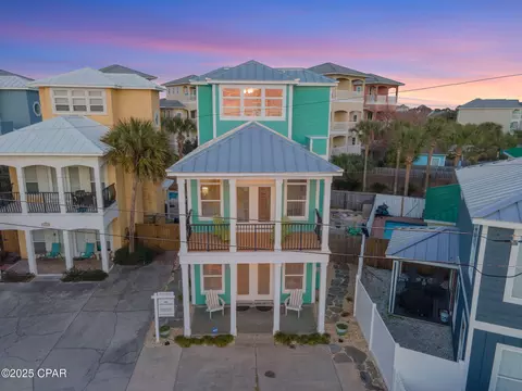 22418 Sandstorm Ln, Panama City Beach, FL 32413