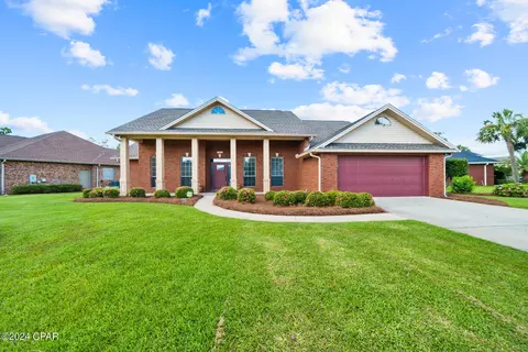 1503 Thurso Rd, Lynn Haven, FL 32444
