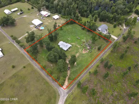 16130 NW Hummingbird Way, Blountstown, FL 32424