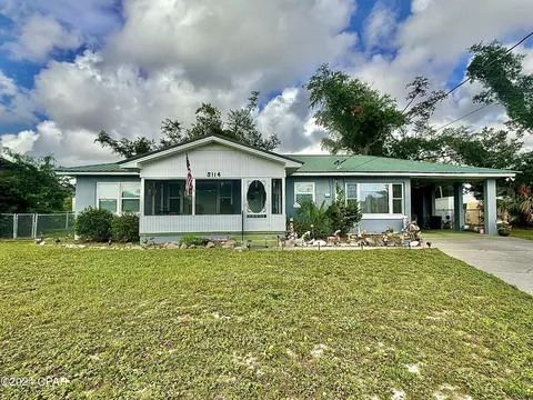 5114 Stratford Ave, Panama City, FL 32404