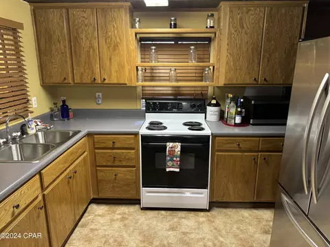 199 N Duck Ave, Wewahitchka, FL 32465