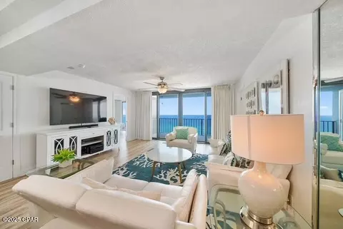 6201 Thomas Dr #1404, Panama City, FL 32408