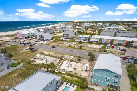 105 S 37th St #A, Mexico Beach, FL 32456
