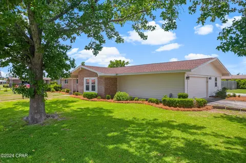 2835 Malone Dr, Panama City, FL 32405