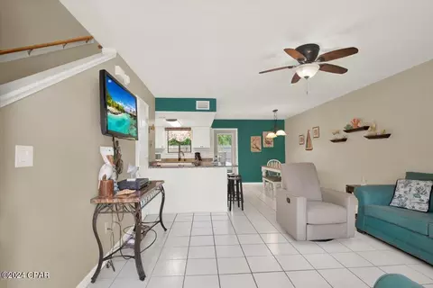 178 Robin Lane Ln, Panama City Beach, FL 32407