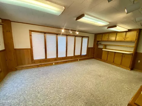5383 9th St, Malone, FL 32445 photo 14