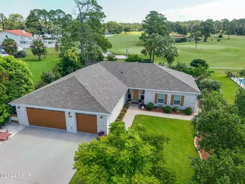 318 Eagle Dr, Panama City Beach, FL 32407