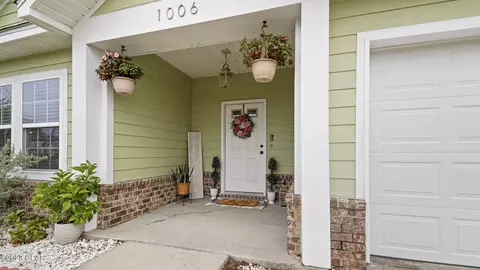 1006 E 10th St, Lynn Haven, FL 32444 photo 3