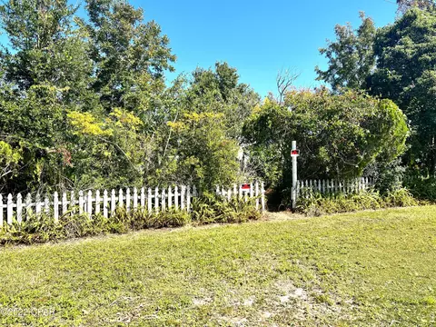 3904 W 26th St, Panama City, FL 32405