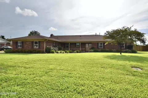 322 Shadecrest Dr, Panama City, FL 32404