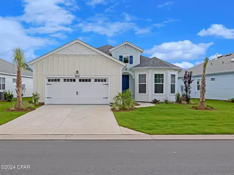 9331 Paradise Dr, Panama City Beach, FL 32413