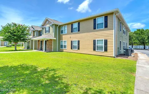 103 Cape Cod Dr, Panama City Beach, FL 32407