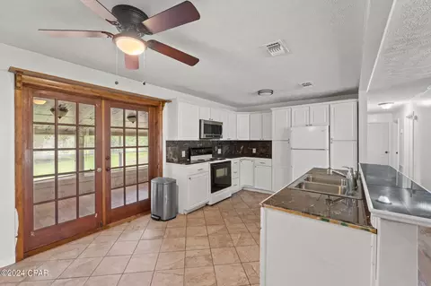 1233 Harrison Ave, Chipley, FL 32428 photo 7
