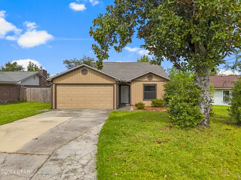 1010 Wyoming Ave, Lynn Haven, FL 32444