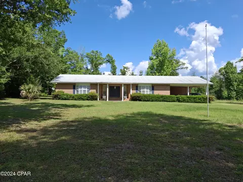2028 Inwood Rd, Grand Ridge, FL 32442