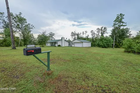 6441 Waverly St, Panama City, FL 32404
