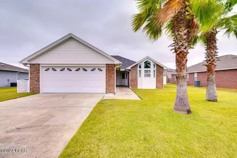 1714 Scarlett Blvd, Lynn Haven, FL 32444