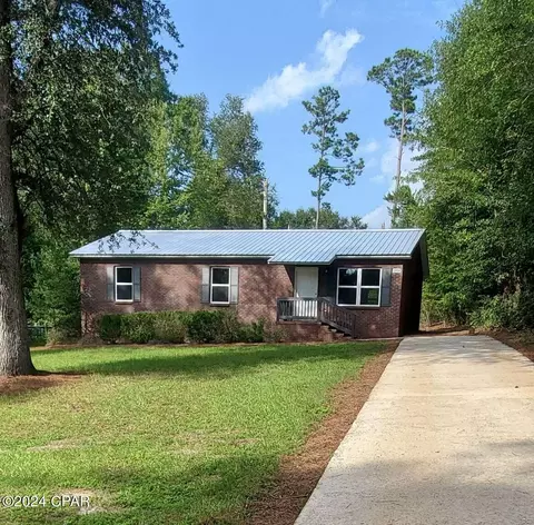 2958 Hillcrest St, Marianna, FL 32448