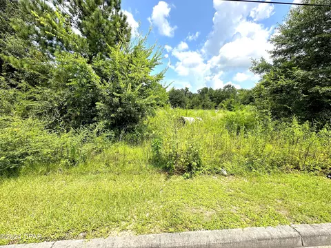 1414 Main St, Chipley, FL 32428