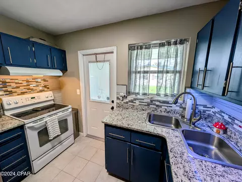 2075 Morven St, Chipley, FL 32428 photo 14