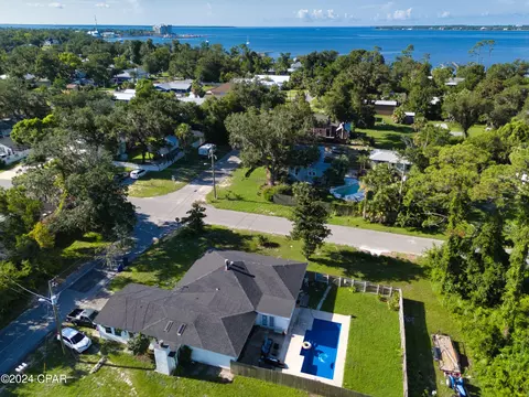 3900 W 17th St, Panama City, FL 32401