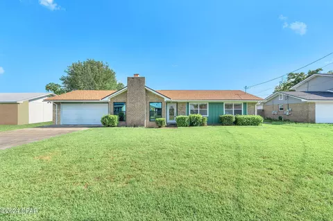 5910 Ivy Rd, Panama City, FL 32404