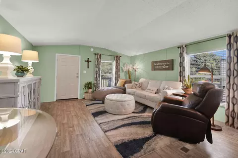 623 2nd St, Chipley, FL 32428 photo 5