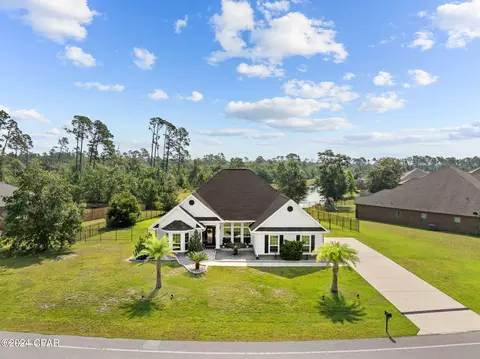 564 Fanning Bayou Dr, Panama City, FL 32409
