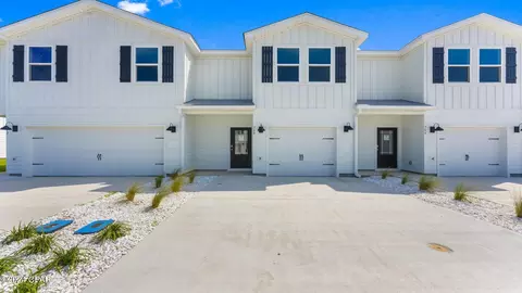 321 Salt Creek Ln, Mexico Beach, FL 32456