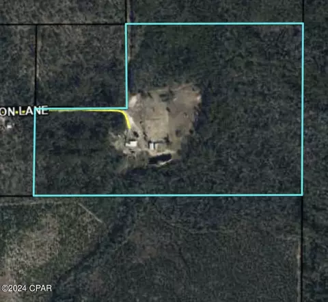 3953 Stallion Ln, Marianna, FL 32448