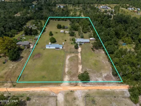 20040 Ross Rd, Fountain, FL 32438