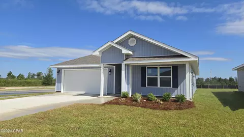 4401 Riparian Ln, Panama City, FL 32404