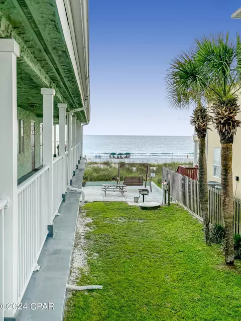 8000 Surf Dr #20, Panama City, FL 32408