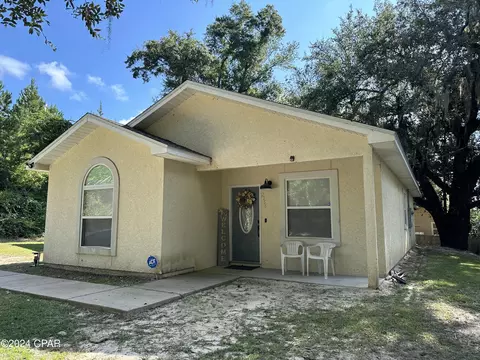 2756 Medlar Ln, Marianna, FL 32446