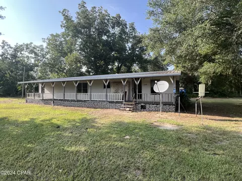 2198 Lovewood, Cottondale, FL 32431