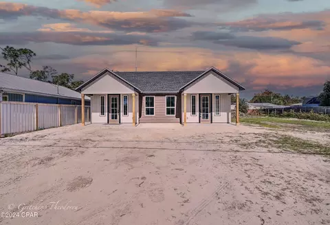 8602 Houston St, Panama City Beach, FL 32408