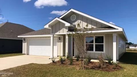 6559 Lazar Ln, Panama City, FL 32404