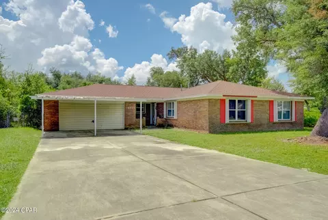 4632 Park St, Panama City, FL 32404