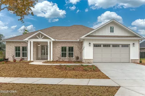 317 Meadowview Terrace Ter, Lynn Haven, FL 32444