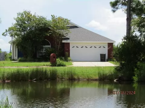 857 Plantation Way, Panama City, FL 32404