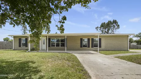 709 Alabama Ave, Lynn Haven, FL 32444