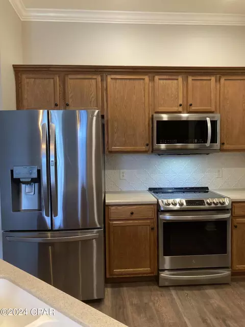 811 E 24th St, Lynn Haven, FL 32444 photo 6
