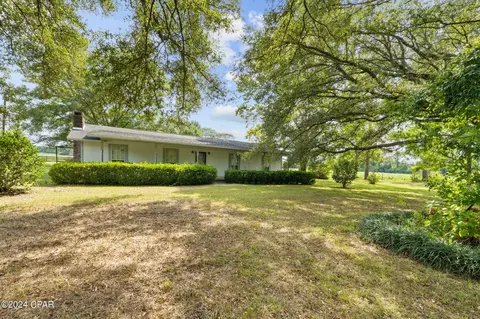 877 Clayton Rd, Chipley, FL 32428