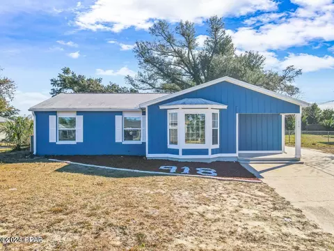 918 W Nottingham Dr, Panama City, FL 32401
