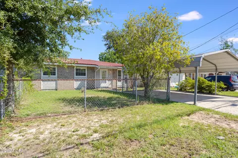 4124 W 21st St #W, Panama City, FL 32405