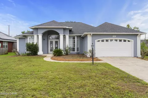 2909 Tupelo Dr, Panama City, FL 32405