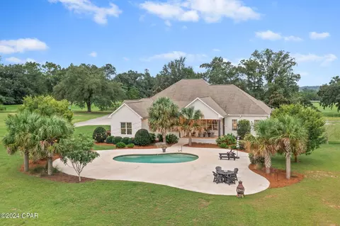 808 Corbin Rd, Chipley, FL 32428 photo 2