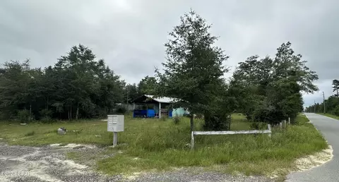 10308 Silver Lake Rd, Fountain, FL 32438